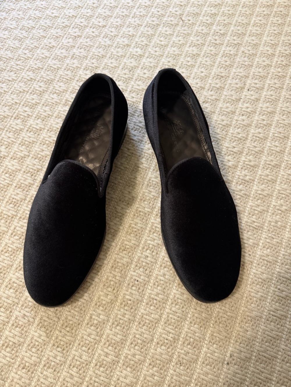 Hawes & Curtis Velvet Padded Loafers